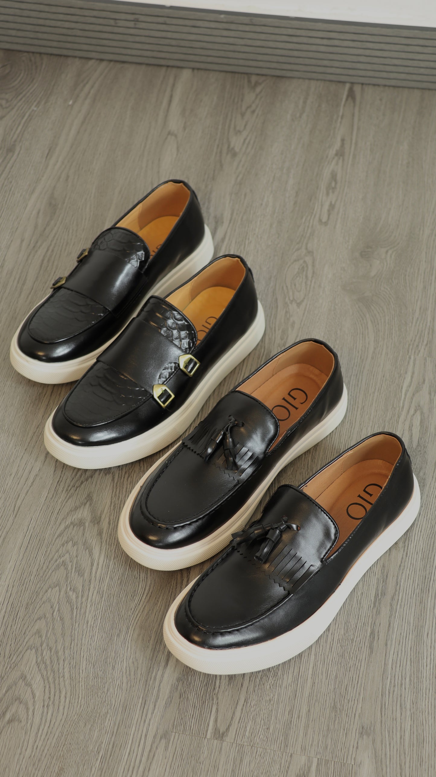 Zapatos Midnight Crest Leather Sneakers