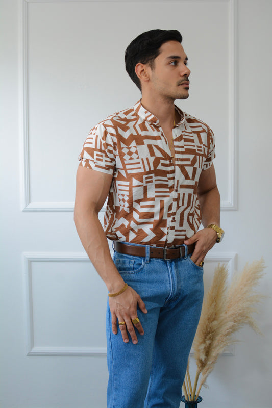 Camisa Brown Abstract Forms