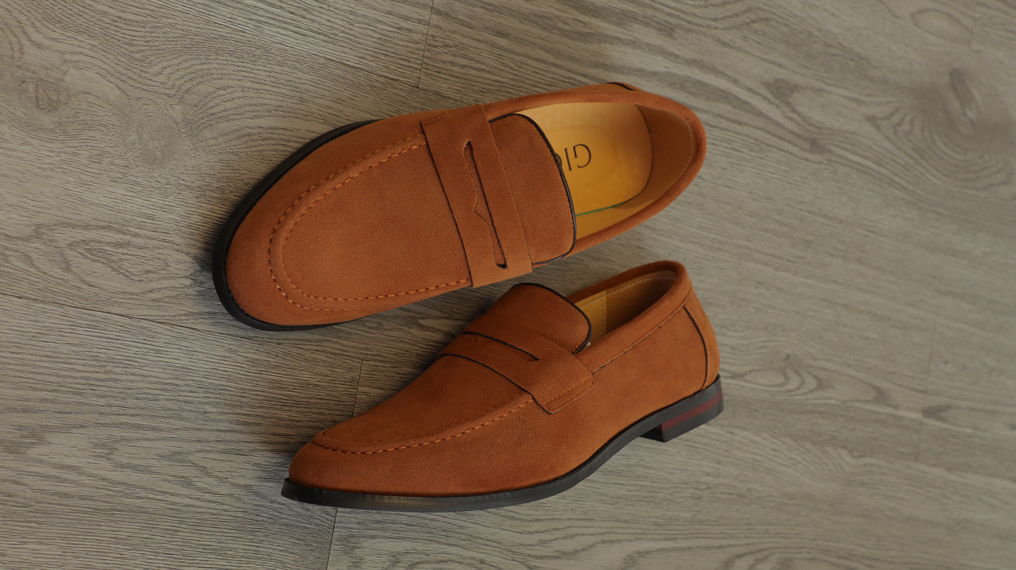 Zapato Prestige Ocre Suede Loafer