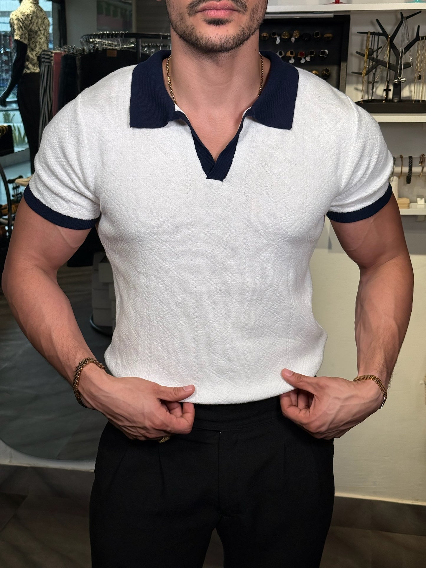 Polo Clineja Luxe Knit – White & Navy