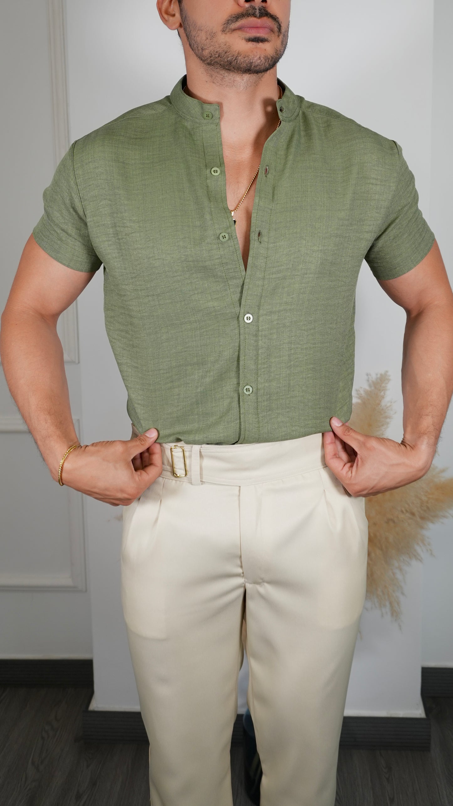 Camisa Oliva Chiaro | Cuello Mao (Verde Oliva Claro)