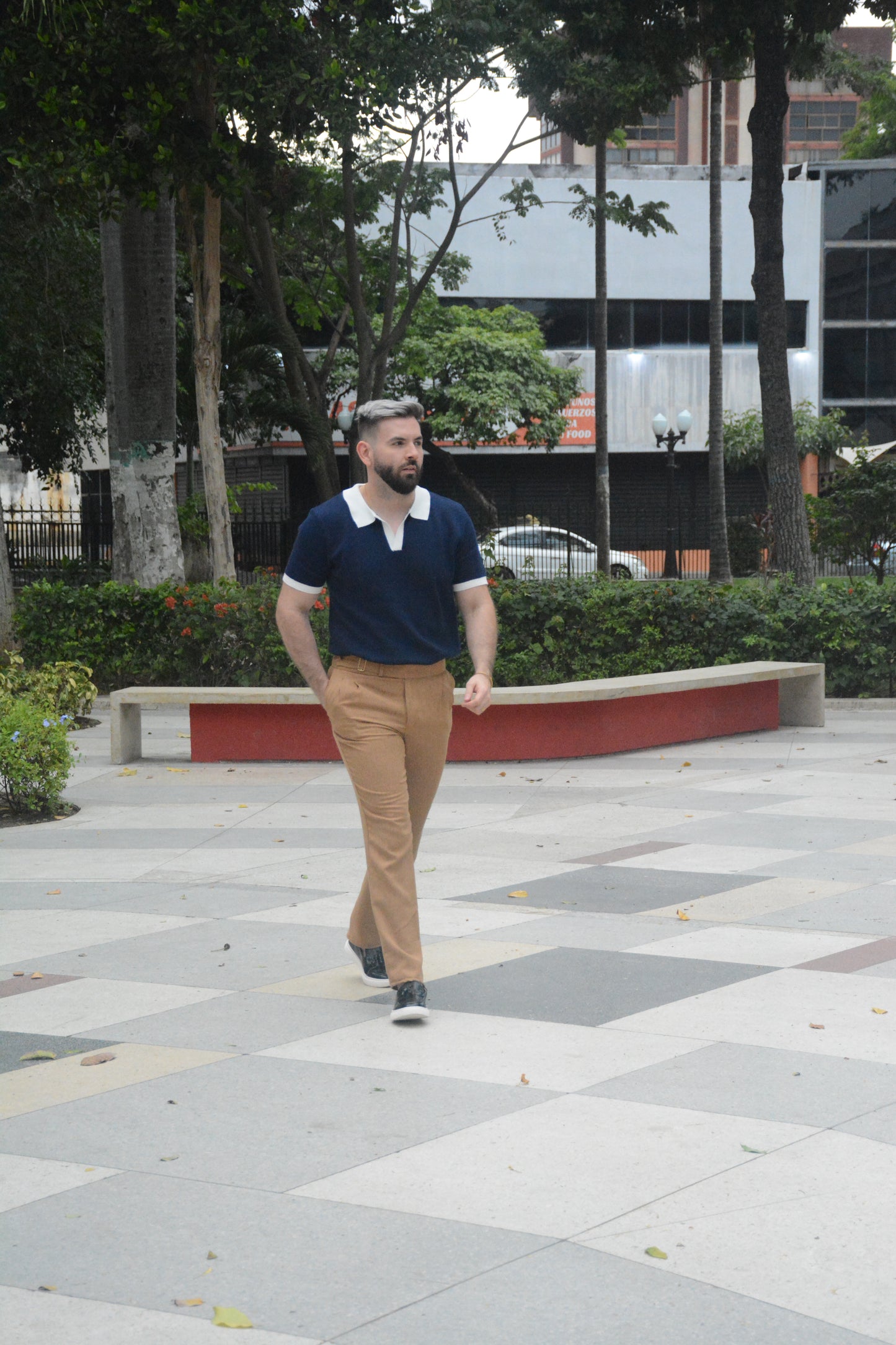 Polo Clineja Luxe Knit – Navy & White