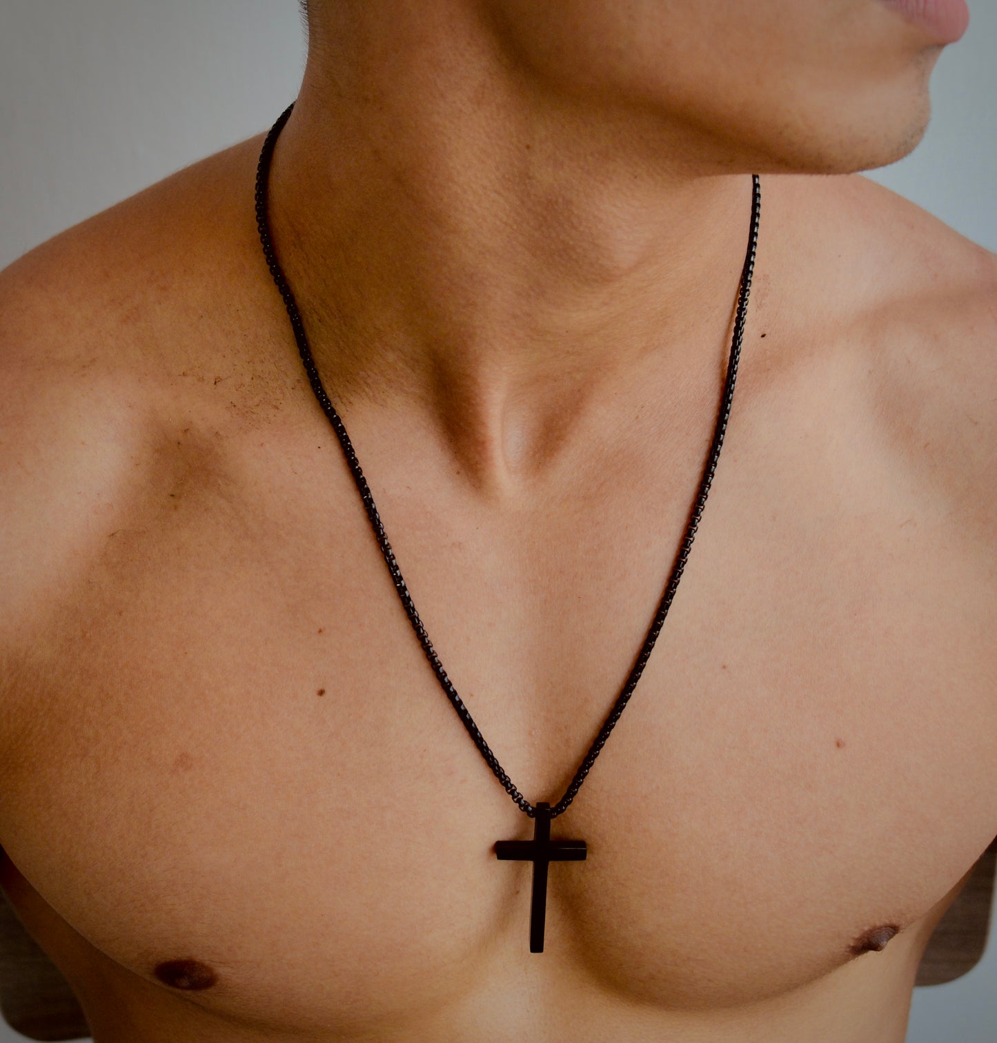 Crucifix Lux | COLECCION GIO ACCESSORIES