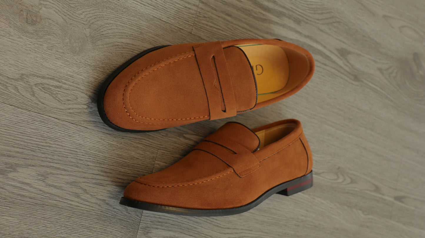 Zapato Prestige Ocre Suede Loafer