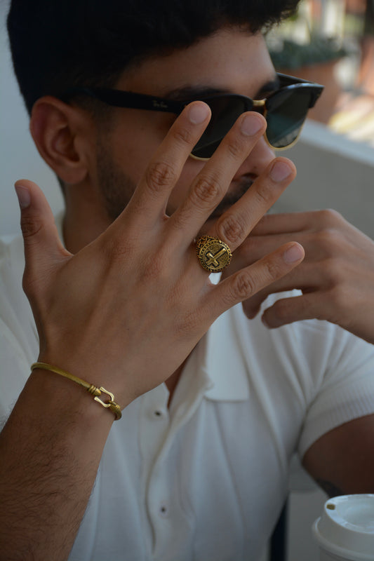 Anillo Gold Crucifix