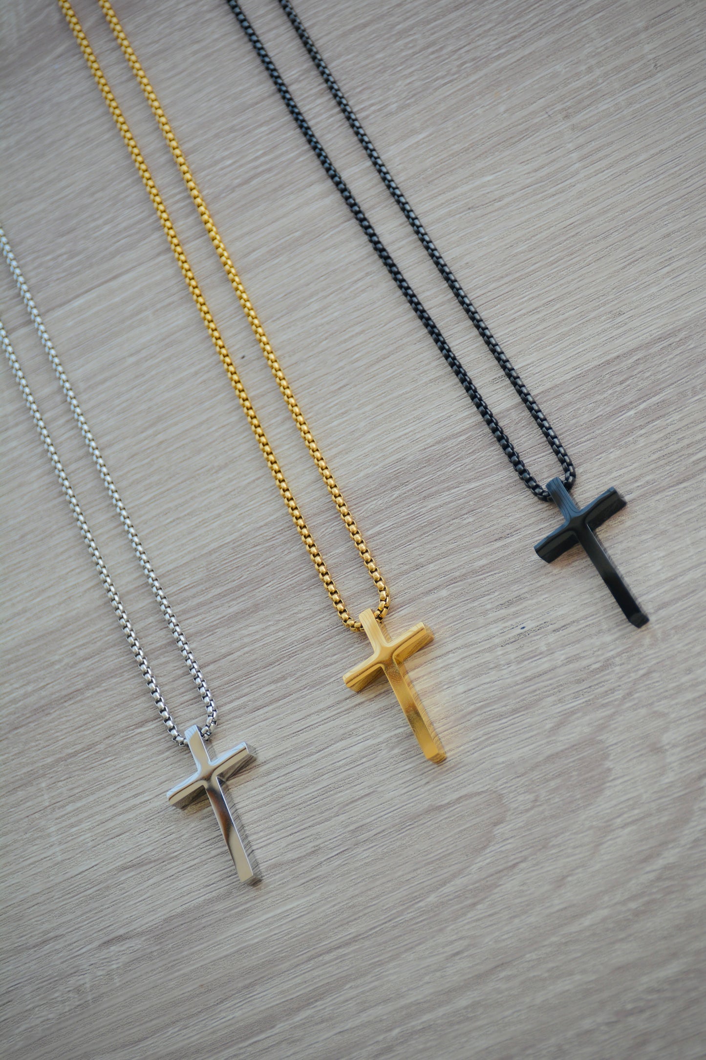 Crucifix Lux | COLECCION GIO ACCESSORIES