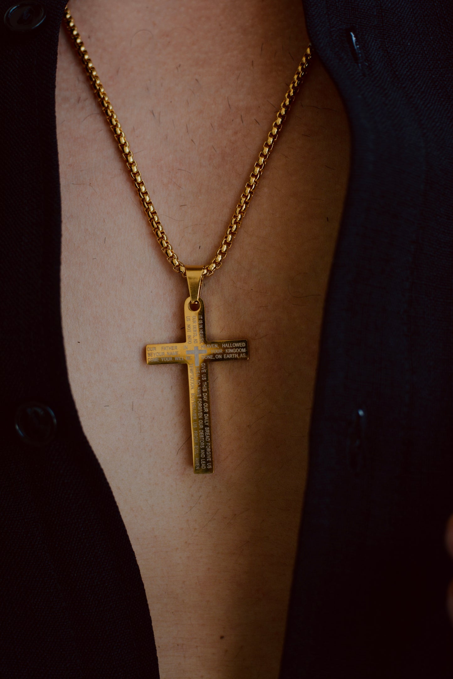 Cadena Crucifix Lux 2| COLECCION GIO ACCESSORIES