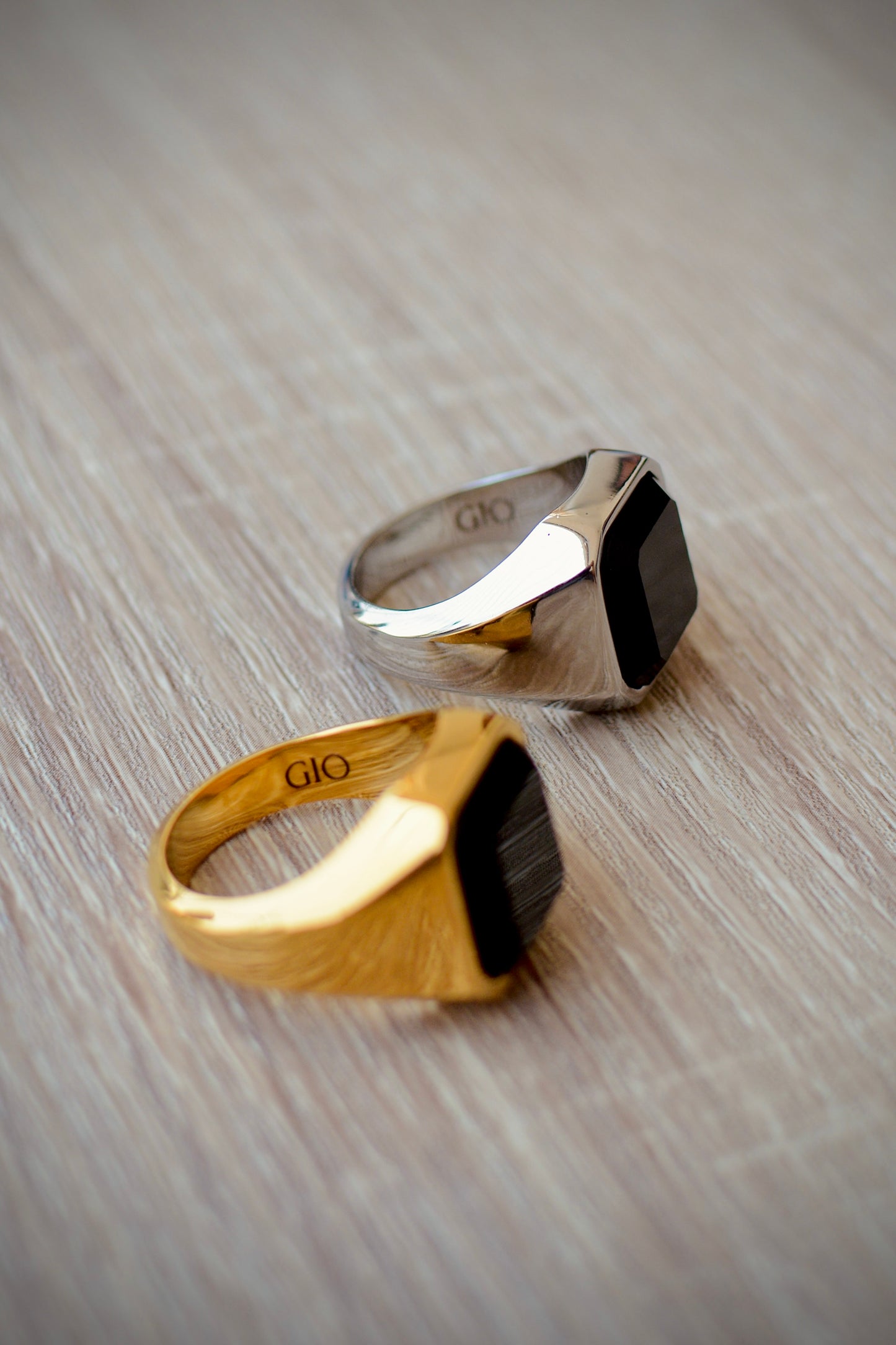 Anillo Black Stone | Colección GIO ACCESSORIES