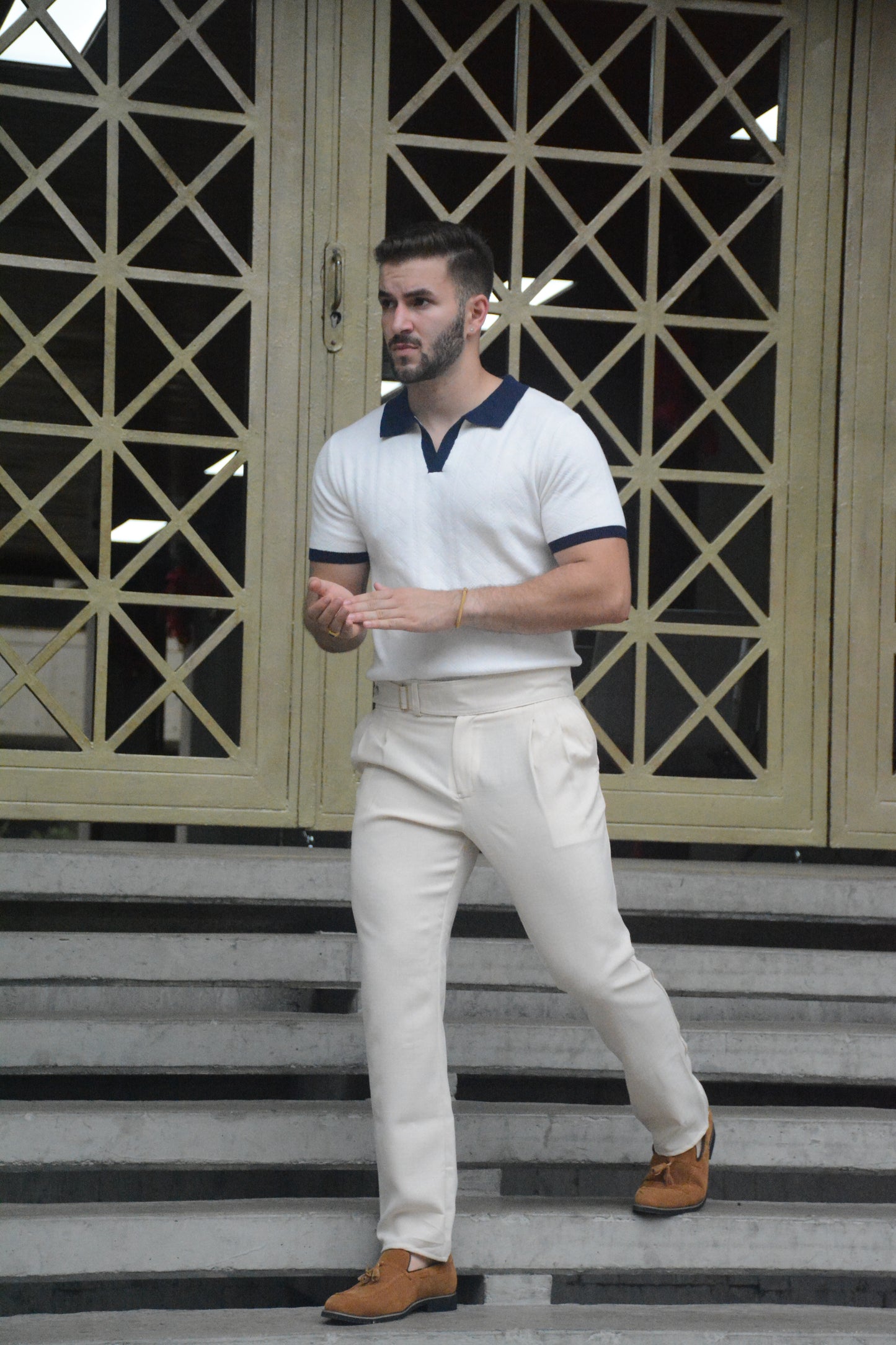 Polo Clineja Luxe Knit – White & Navy