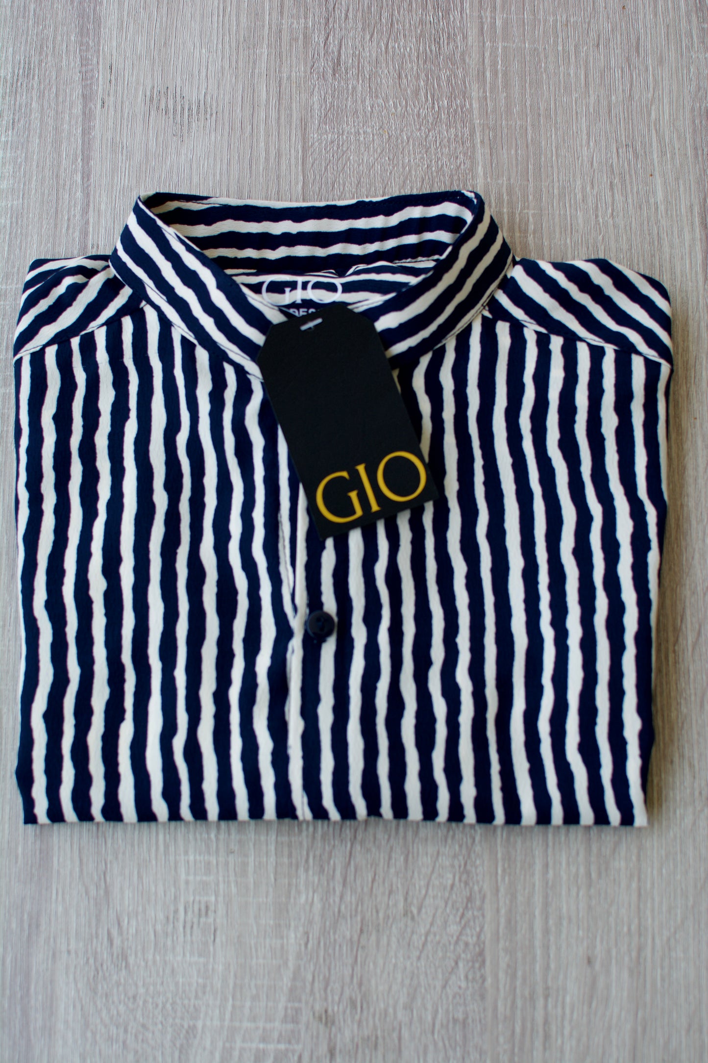 Camisa Blue Curved Stripes